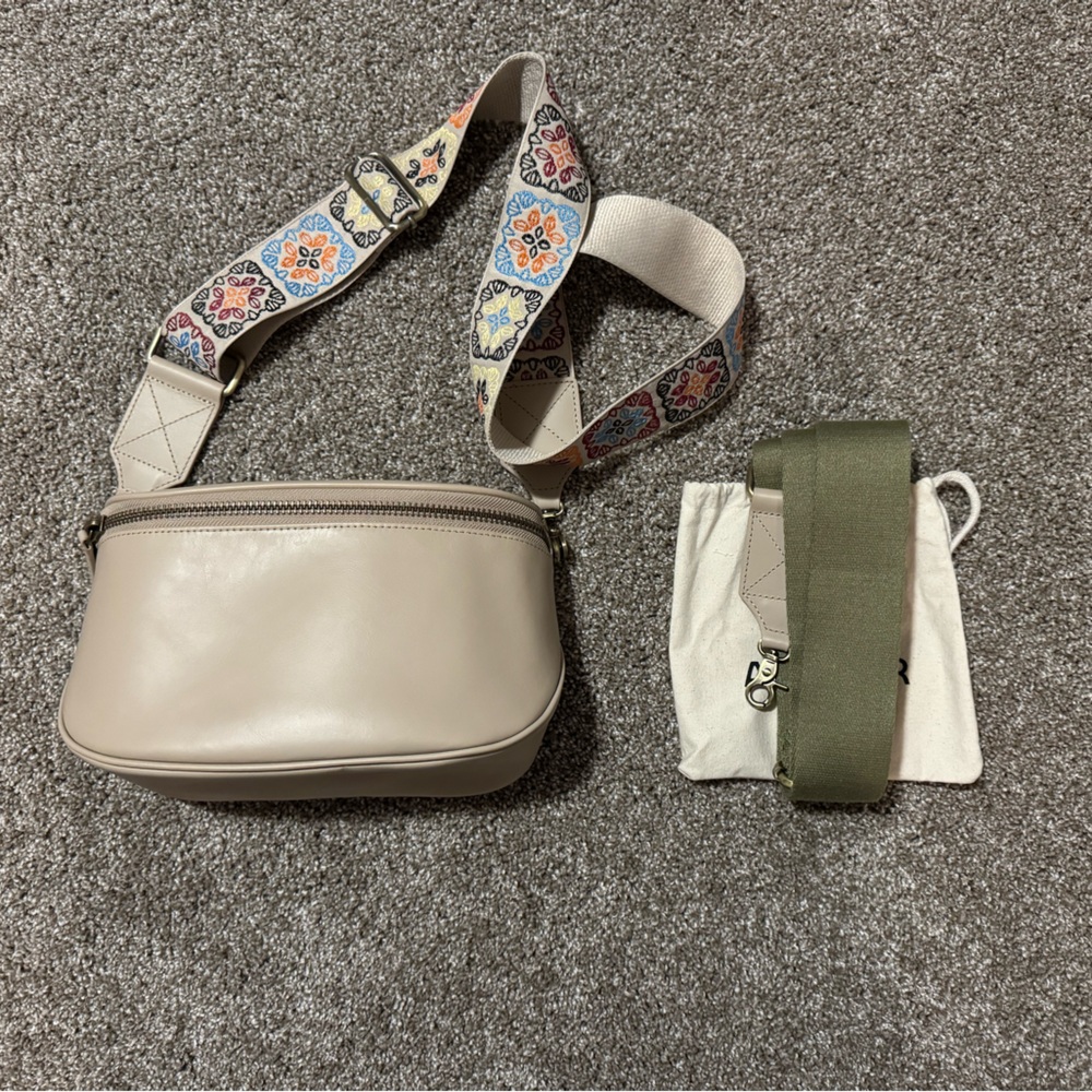 Andar The Waymaker Crossbody